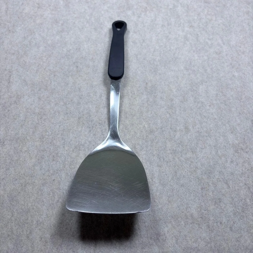 Stainless Steel Spatula Turner w/ Black Handle, Silver/Black, 13-3/4 in
